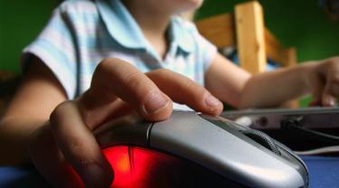 Internet Layak Anak, Mampukah Menjaga Generasi Bangsa Secara Paripurna?